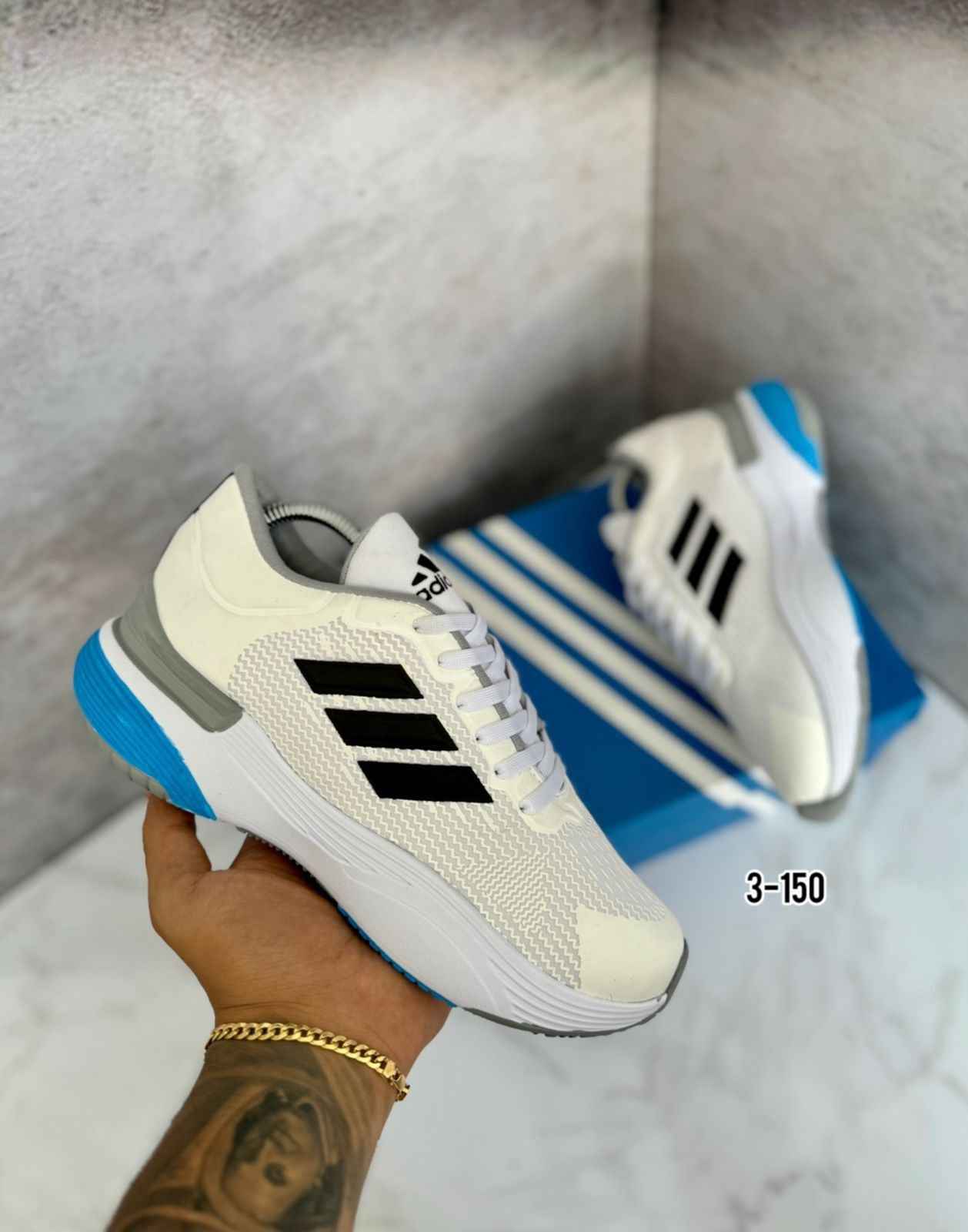 Adidas Response Caballero