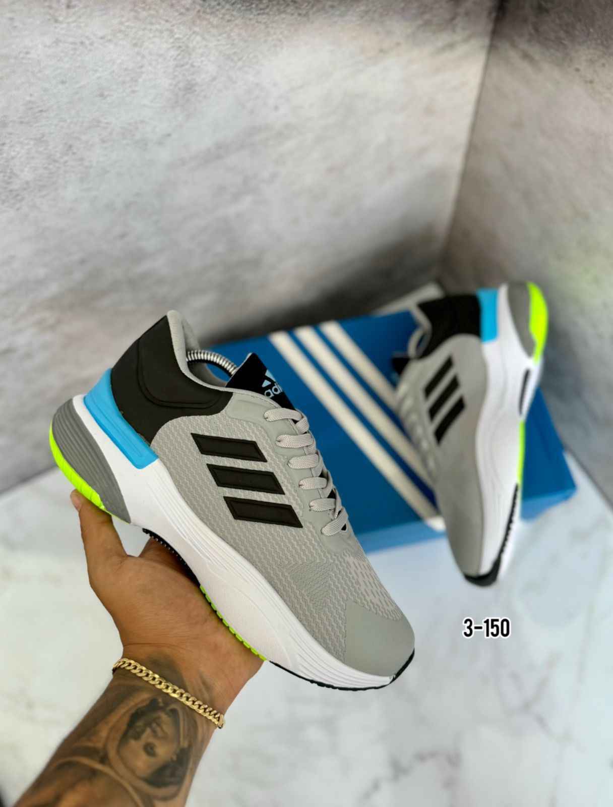 Adidas Response Caballero